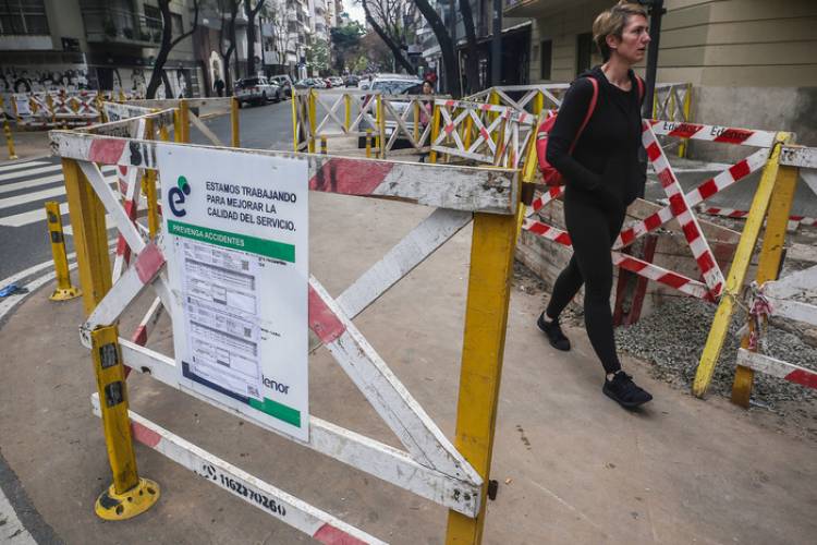 CON O SIN TARIFAS, CRISIS ELÉCTRICA