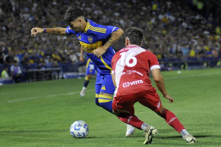 LIGA PROFESIONAL: BOCA EMPATÓ SIN GOLES ANTE ARGENTINOS EN LA BOMBONERA