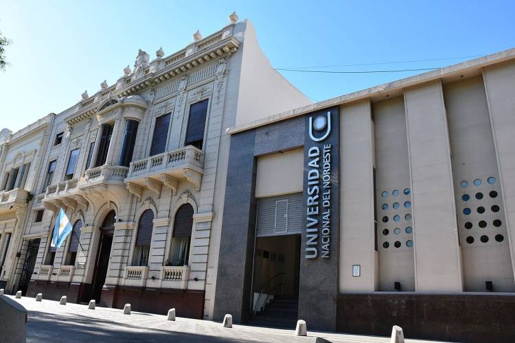 PRESUPUESTO UNIVERSITARIO: EL RECTOR LARROZA ADVIRTIÓ SOBRE UNA BAJA DE RECURSOS DE 30 %