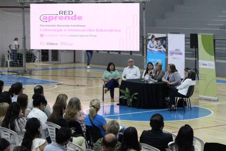 RED APRENDE: MÁS DE 400 DOCENTES DE ESCUELAS SECUNDARIAS CHAQUEÑAS SE FORMAN EN LIDERAZGO E INNOVACIÓN EDUCATIVA