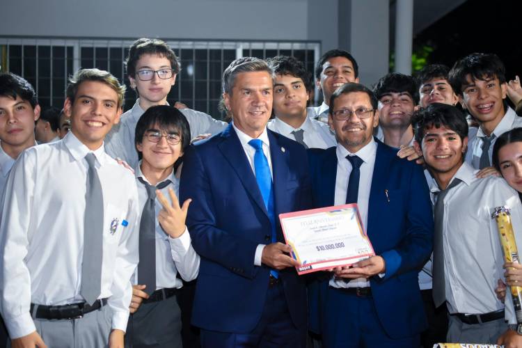EL GOBERNADOR ZDERO ACOMPAÑÓ LOS 100 AÑOS DE LA ESCUELA TÉCNICA Nº 21 “GRAL. MANUEL BELGRANO”