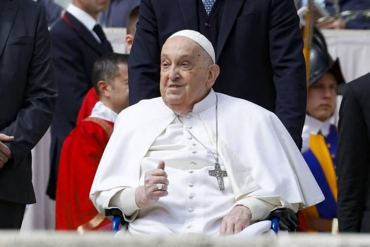EL ANUNCIO OFICIAL DE LA MUERTE DEL PAPA ARGENTINO