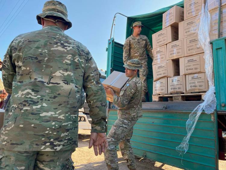 COMENZÓ EL OPERATIVO Nº127 EN EL INTERFLUVIO CHAQUEÑO: ASISTENCIA DE MÓDULOS ALIMENTARIOS Y AGUA PARA LAS FAMILIAS