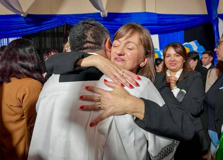 GRAL PINEDO: LA VICEGOBERNADORA SCHNEIDER ENCABEZÓ EL ACTO POR EL 113º ANIVERSARIO DE LA CIUDAD Y POR EL 215 ANIVERSARIO DE LA REVOLUCIÓN DE MAYO