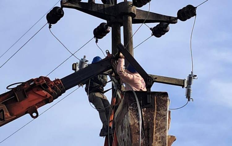 EL VERANO SE PLANIFICA HOY: SECHEEP AVANZA CON OBRAS CLAVES PARA FORTALECER LA RED ELÉCTRICA