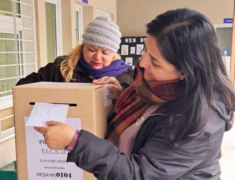 ELECCIONES EN JUNTA DE NIVEL PRIMARIO RESISTENCIA: LOS DOCENTES CONCURRIERON A LAS URNAS