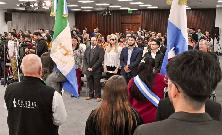 50 AÑOS DEL CE.NO.VI: EL GOBIERNO PROVINCIAL DESTACÓ EL ARDUO TRABAJO QUE REALIZA LA INSTITUCIÓN PARA MEJORAR LA VIDA DE LAS PERSONAS CON DISCAPACIDAD 