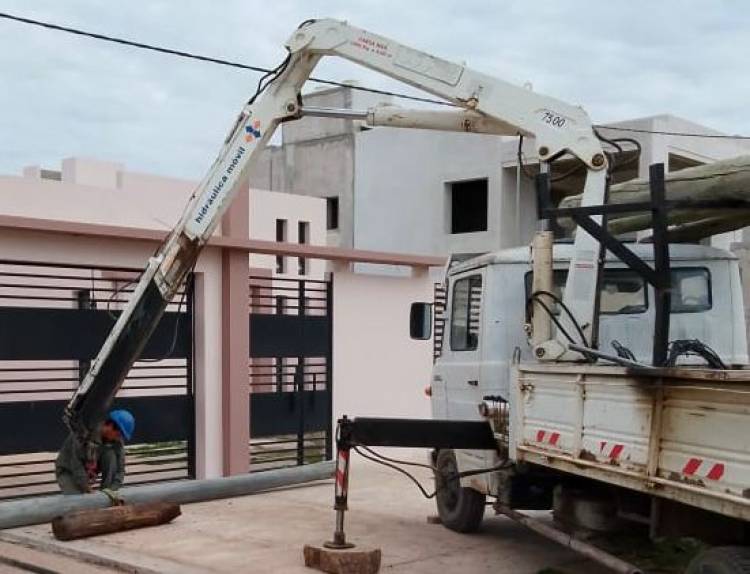 SECHEEP: AVANZA EL PLAN DE INFRAESTRUCTURA ELÉCTRICA EN CASTELLI Y EL SAUZALITO