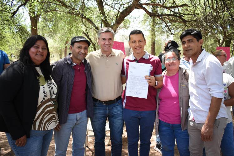 FUERTE ESPERANZA: SE REACTIVÓ EL CEDEPRO, SE ENTREGARON TÍTULOS DE PROPIEDAD Y ADJUDICACIONES DE TIERRAS A LAS FAMILIAS